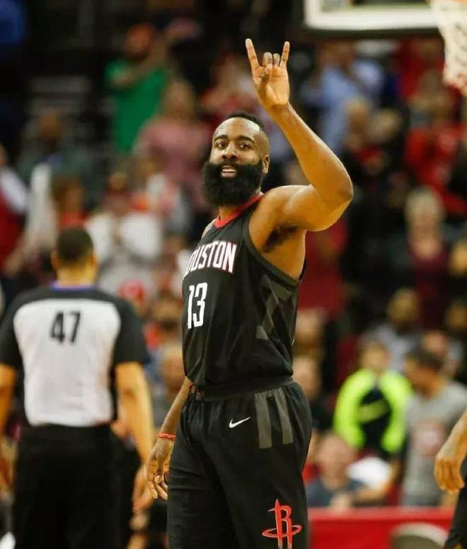 爱游戏-关键时刻体能课后，休斯敦火箭扳平良机备战葡超，赛场秩序良好，临场指挥获称赞的简单介绍-爱游戏