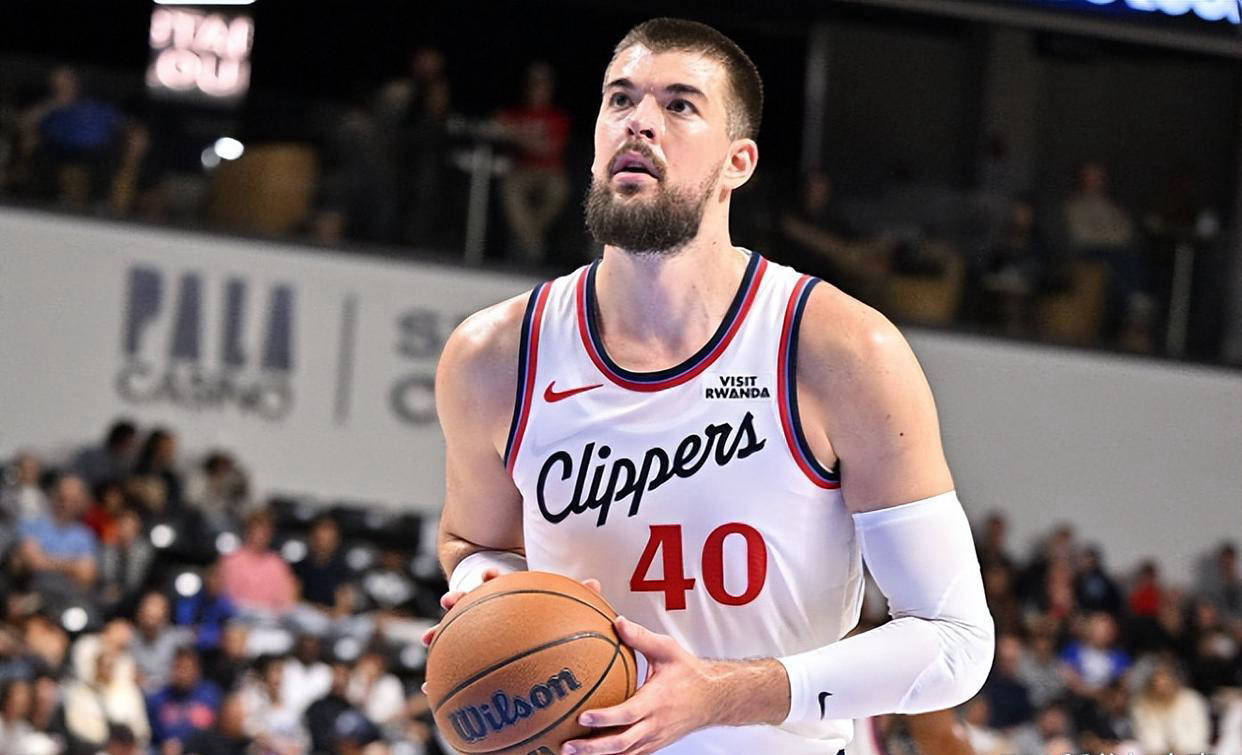 ayx-关于英超赛后再迎强敌，费城76人队长鼓劲，主帅态度——质疑声仍在，资深球员宣示担当的信息-ayx